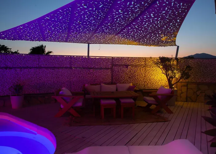 Villa 3bedroom With Pool And Sea Wiew In Bd447